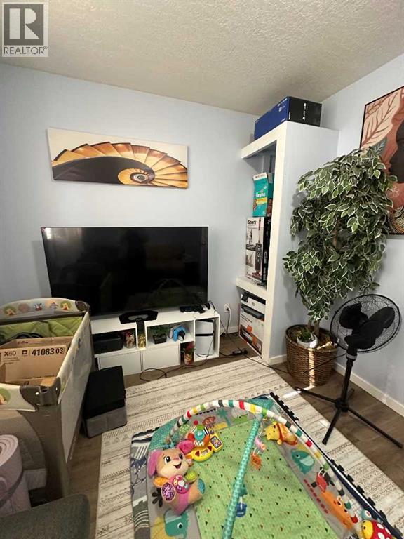 200 Upland Boulevard W, Brooks, Alberta  T1R 0R1 - Photo 28 - A2337316