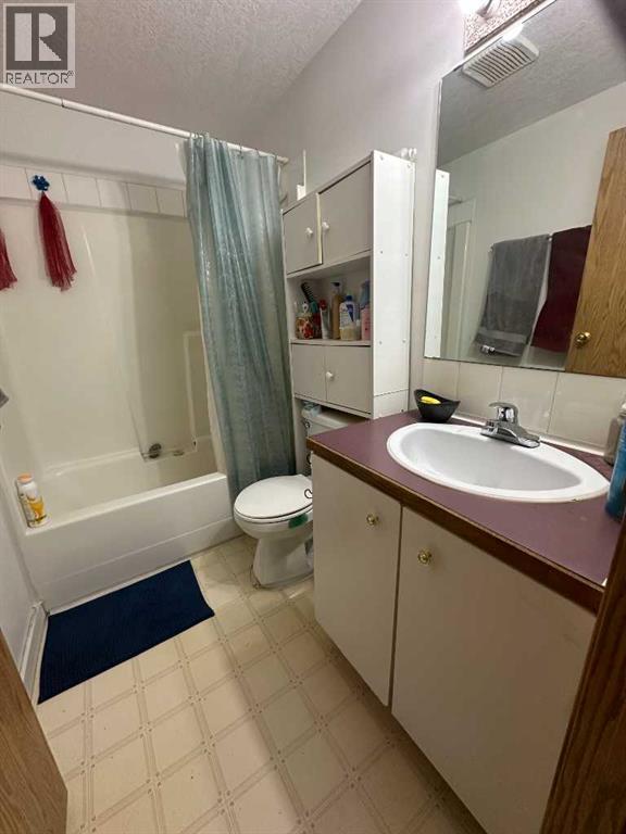 200 Upland Boulevard W, Brooks, Alberta  T1R 0R1 - Photo 23 - A2337316