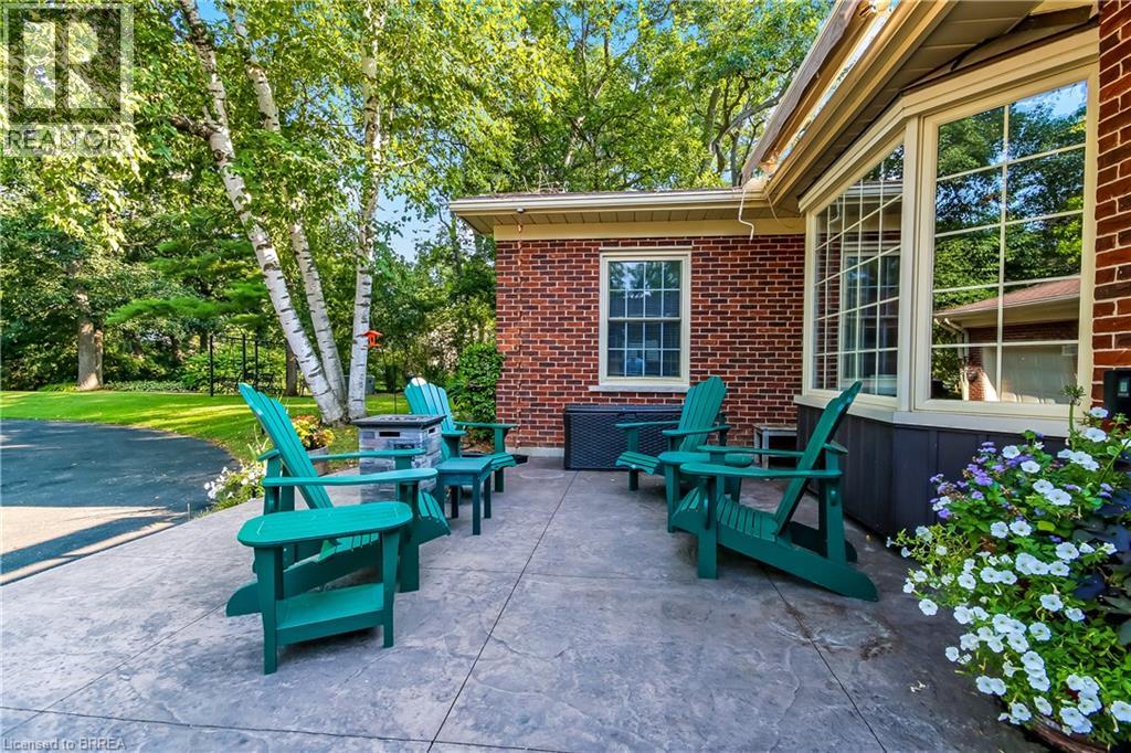 19 Oakley Road, Brantford, Ontario  N3T 5J9 - Photo 7 - 40855799