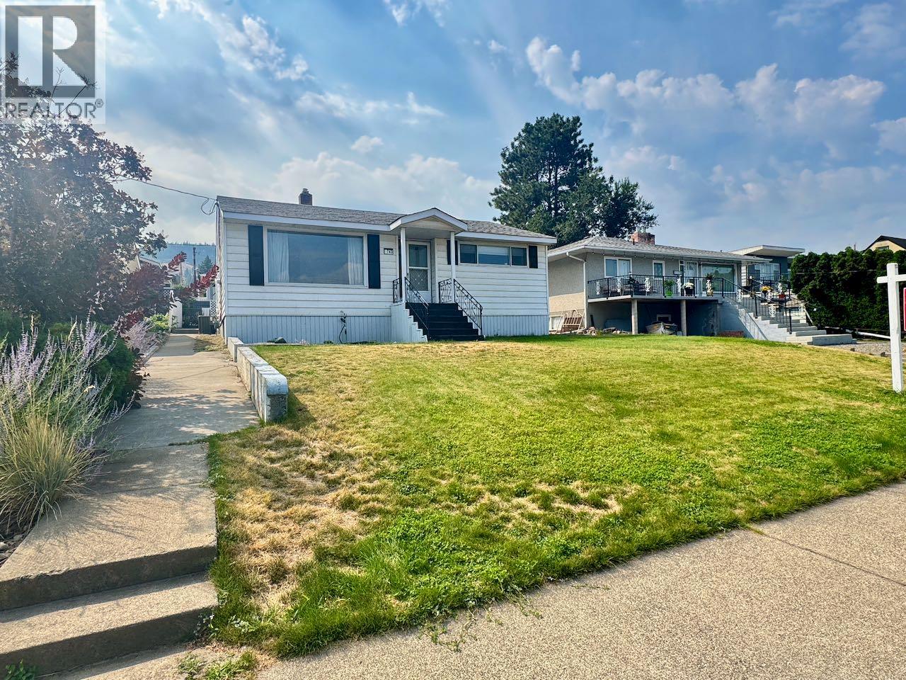 743 DOUGLAS Street, Kamloops, British Columbia