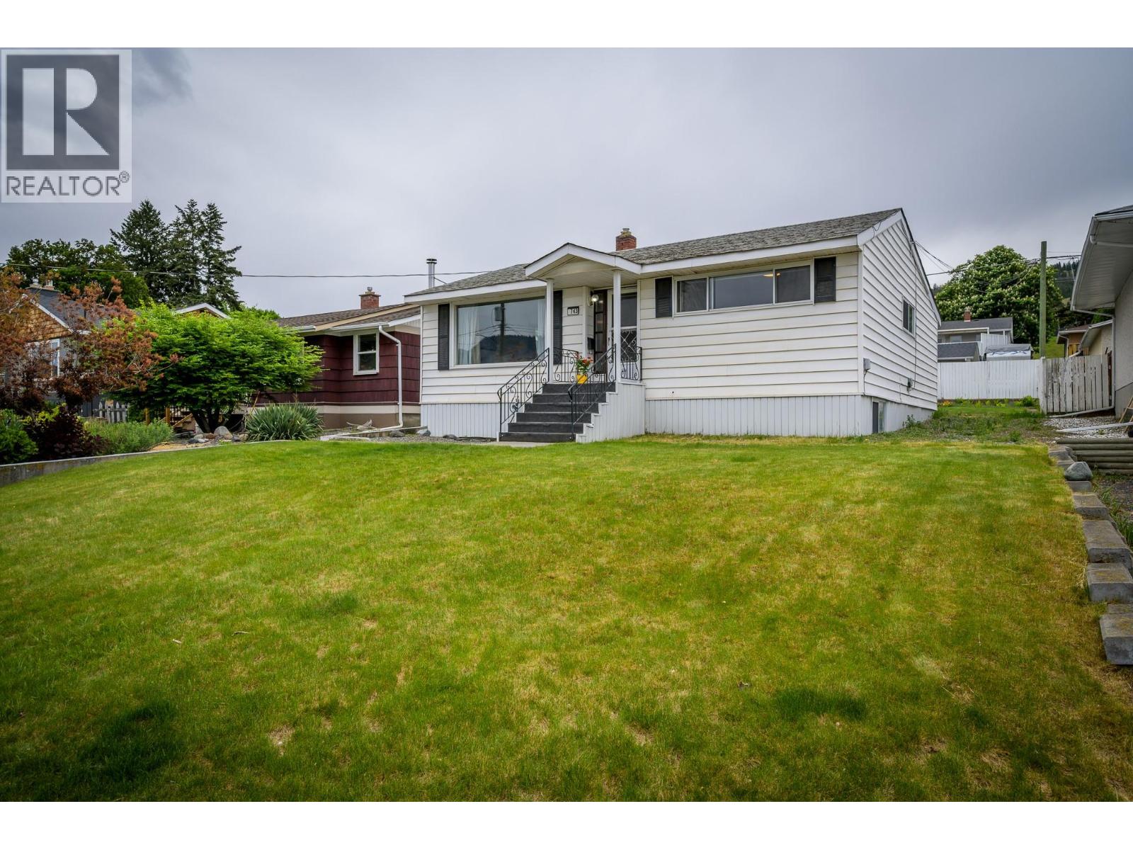 743 Douglas Street, Kamloops, British Columbia  V2C 3C7 - Photo 29 - 10387772