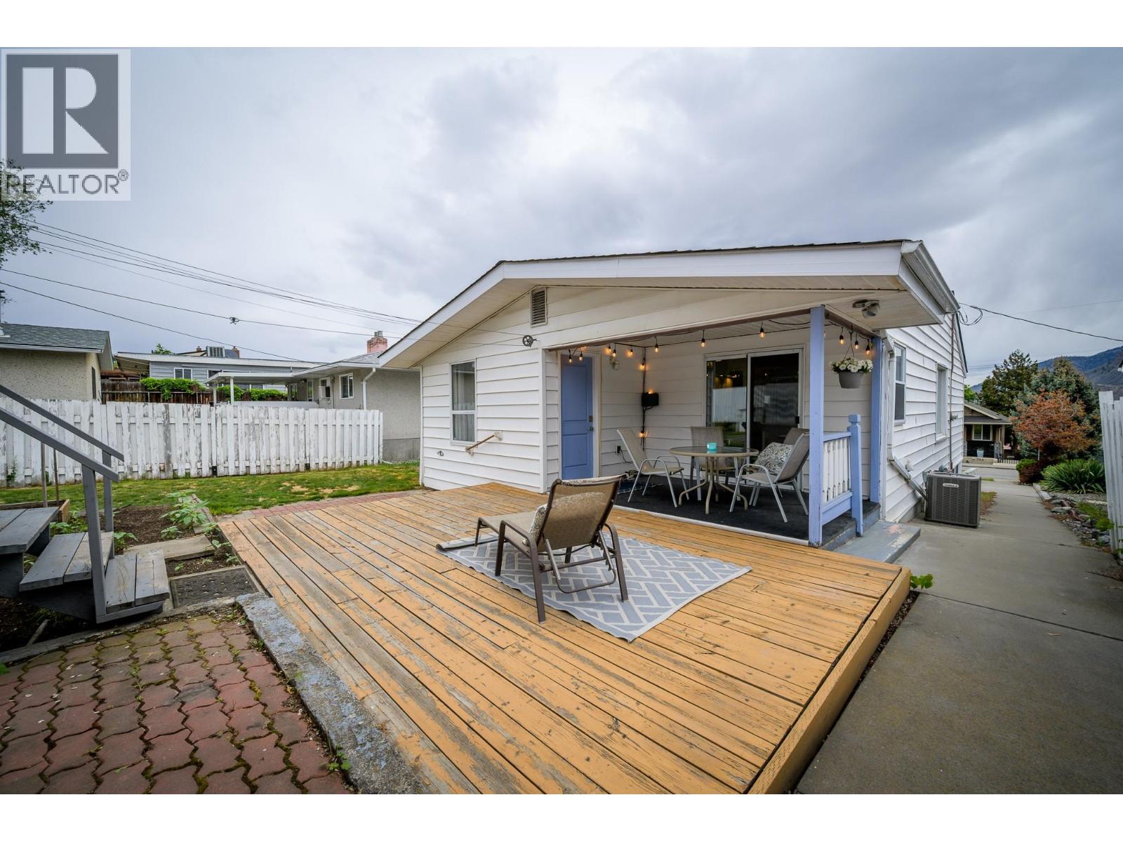 743 Douglas Street, Kamloops, British Columbia  V2C 3C7 - Photo 32 - 10387772