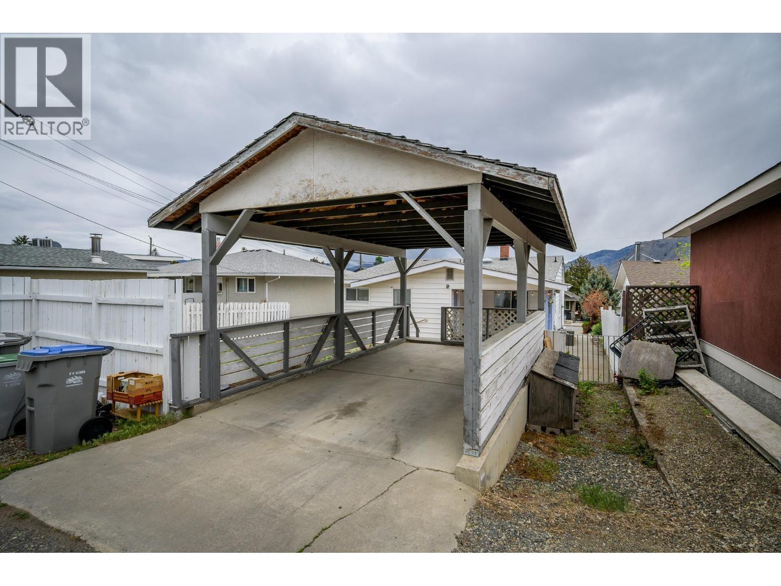 743 Douglas Street, Kamloops, British Columbia  V2C 3C7 - Photo 36 - 10387772