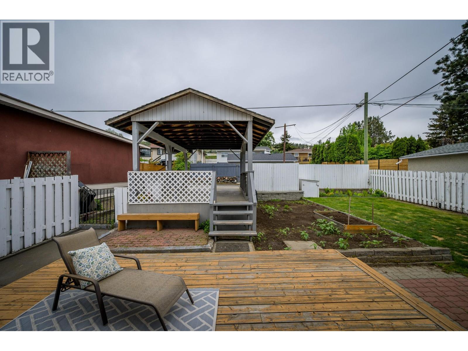 743 Douglas Street, Kamloops, British Columbia  V2C 3C7 - Photo 35 - 10387772