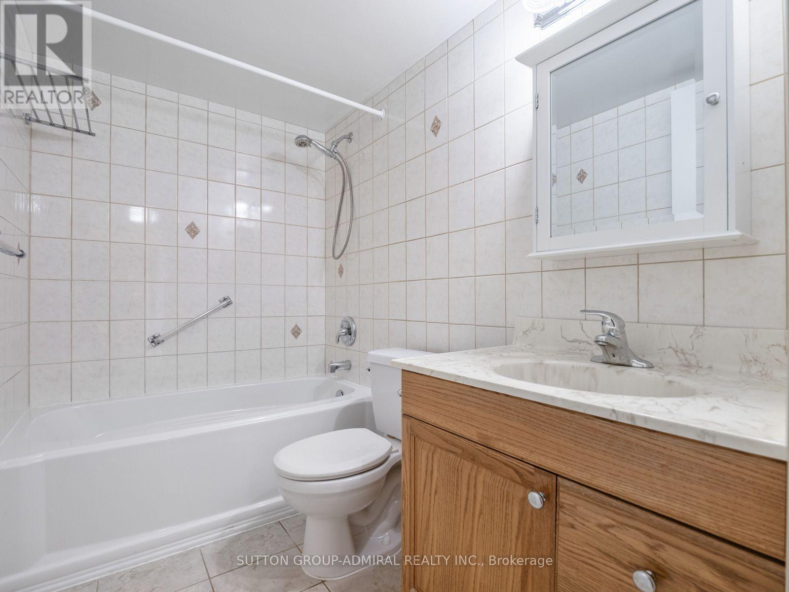 1012 - 7420 Bathurst Street, Vaughan, Ontario  L4J 6X4 - Photo 18 - N13686218