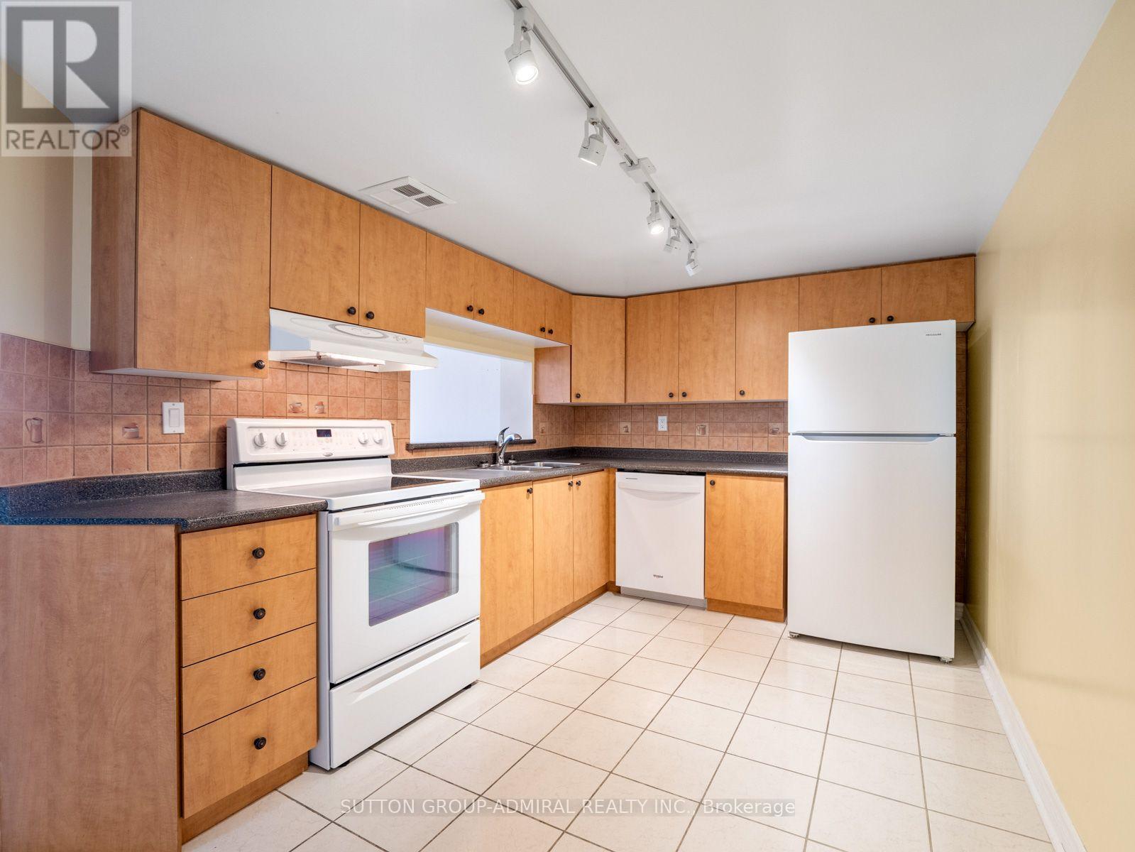 1012 - 7420 Bathurst Street, Vaughan, Ontario  L4J 6X4 - Photo 15 - N13686218