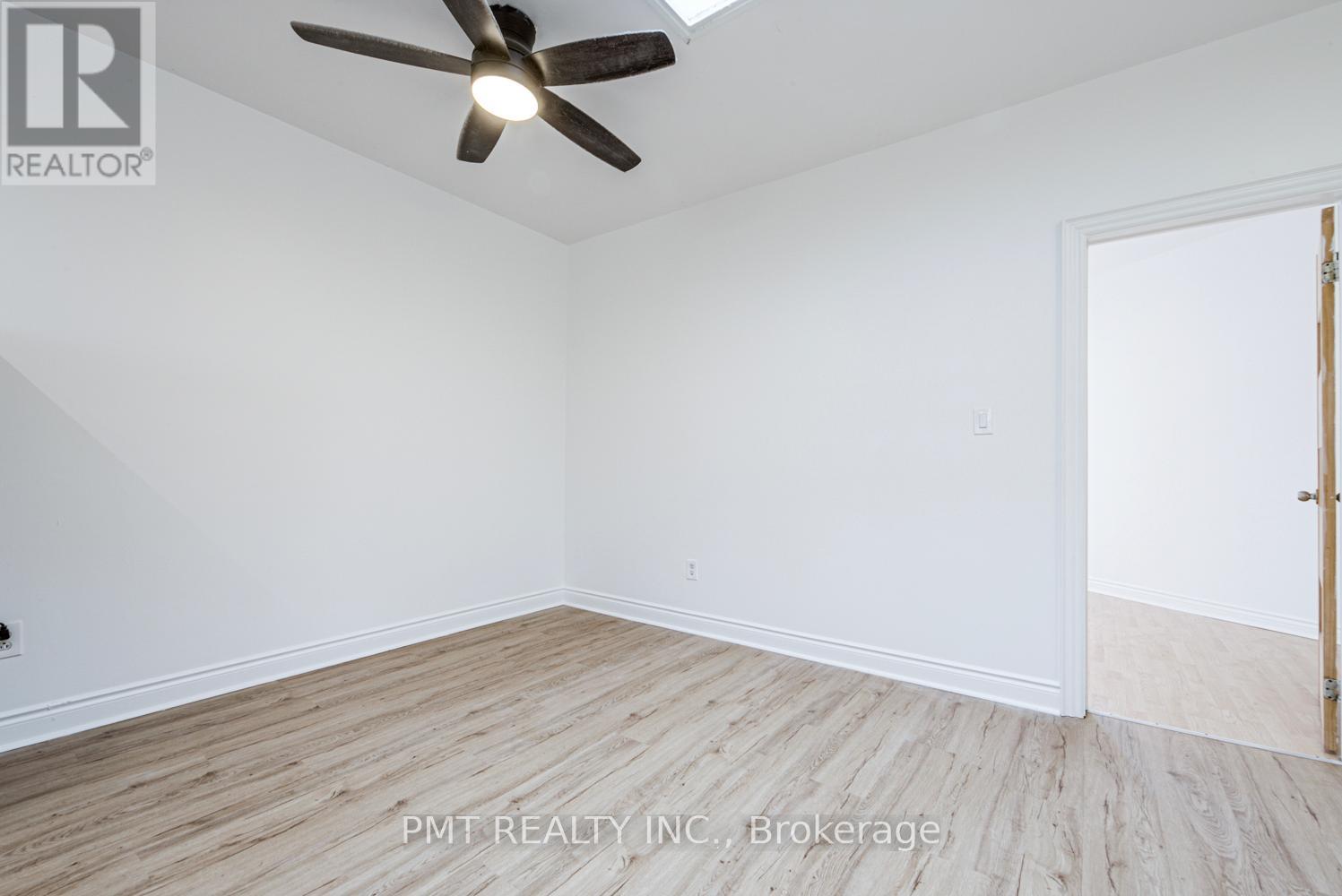 Upper - 2045 Davenport Road, Toronto, Ontario  M6N 1C5 - Photo 11 - W13481272