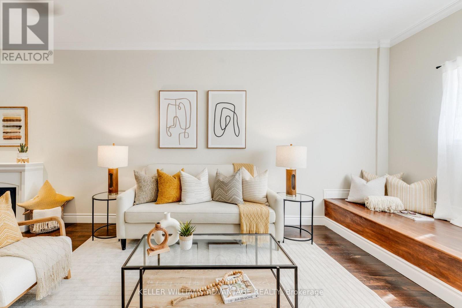 491 Jones Avenue, Toronto, Ontario  M4J 3G8 - Photo 5 - E13686414