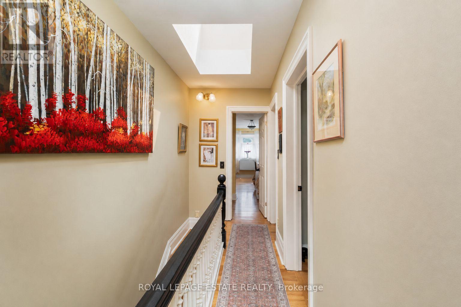 57 Herbert Avenue, Toronto, Ontario  M4L 3P8 - Photo 12 - E13686442