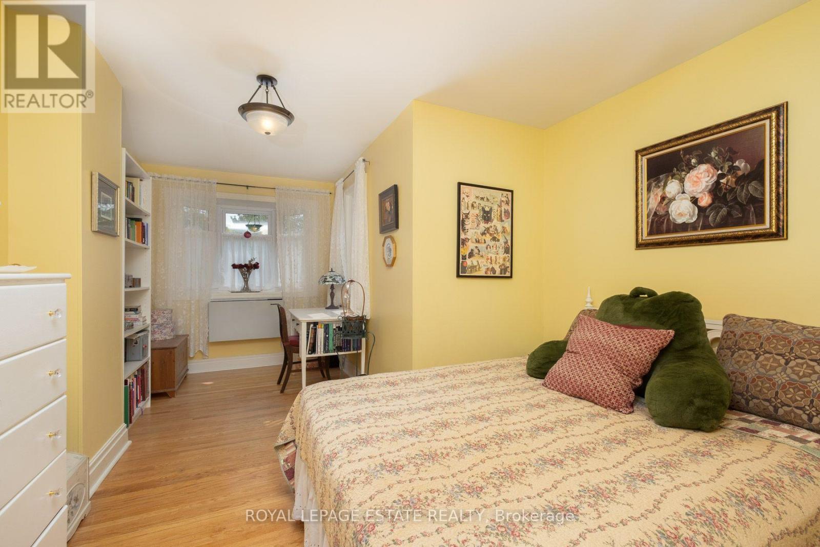 57 Herbert Avenue, Toronto, Ontario  M4L 3P8 - Photo 16 - E13686442