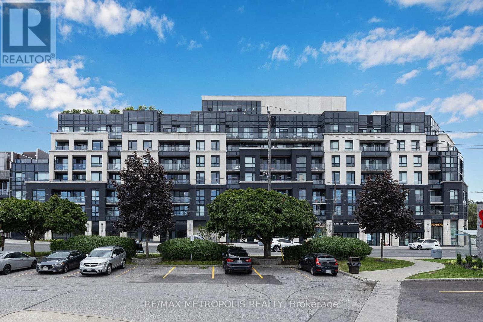 510 - 1401 O'connor Drive, Toronto, Ontario  M4B 2V5 - Photo 3 - E13686472