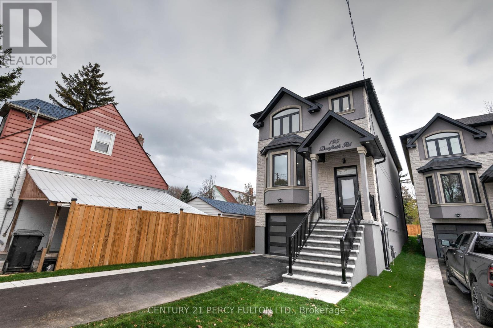 Bsmt - 195 Danforth Road, Toronto, Ontario  M1L 3X1 - Photo 1 - E13686500