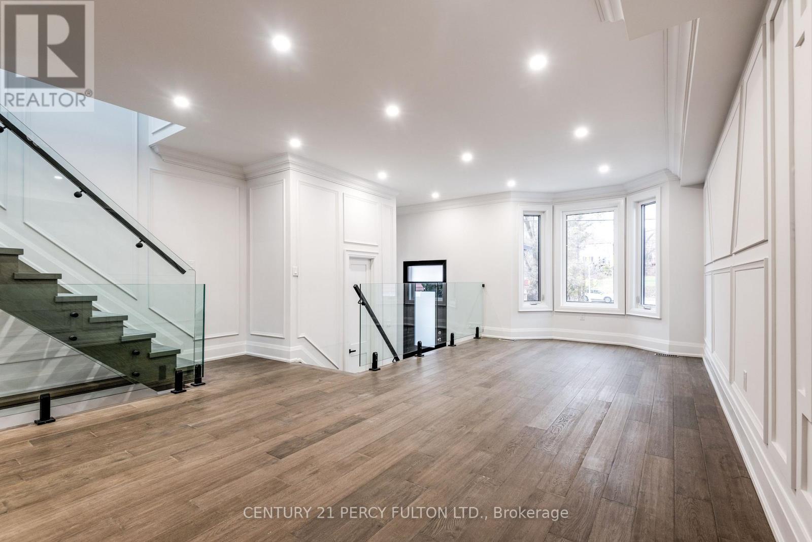 195 Danforth Road, Toronto, Ontario  M1L 3X1 - Photo 5 - E13686506