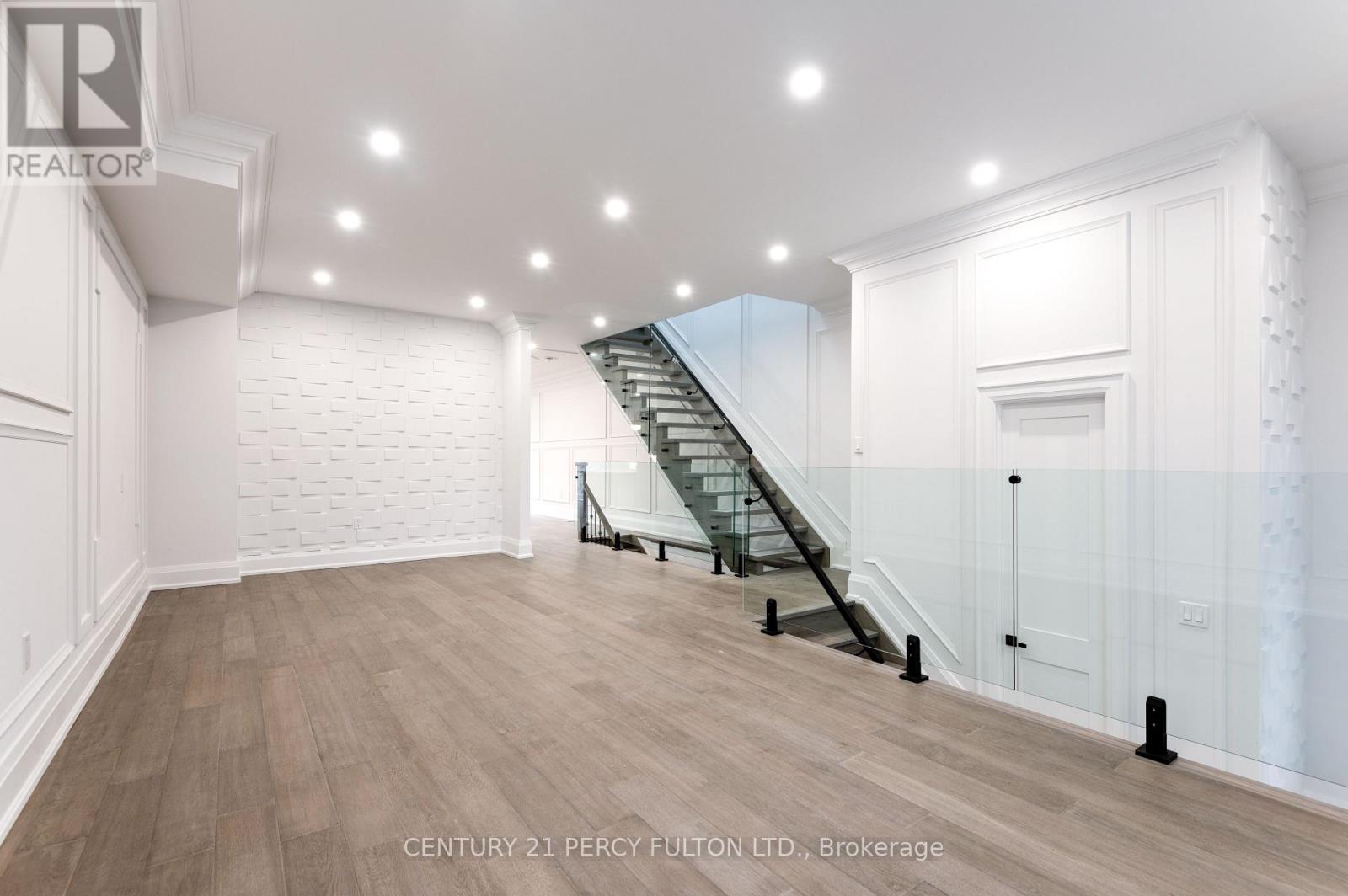 195 Danforth Road, Toronto, Ontario  M1L 3X1 - Photo 6 - E13686506