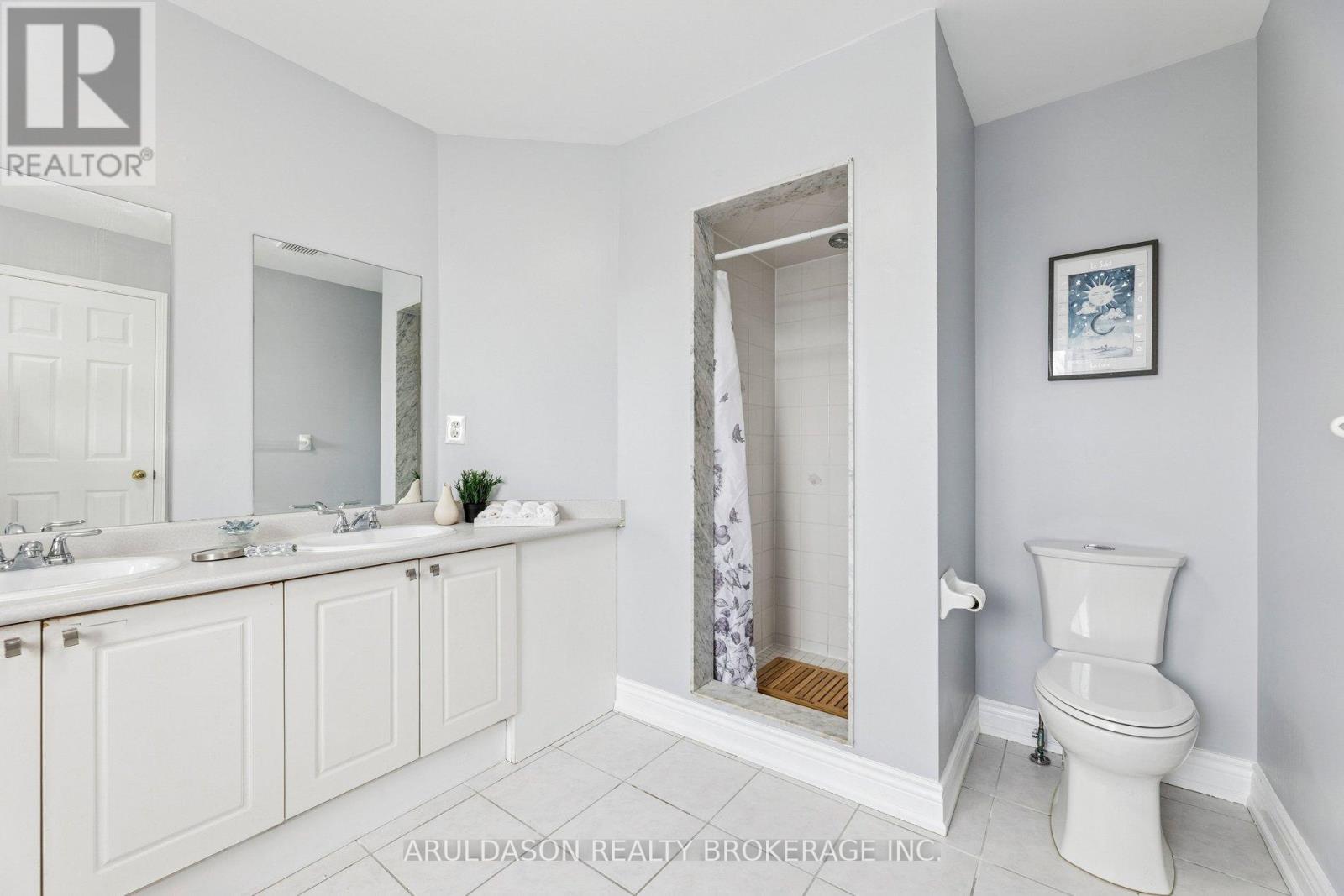 3 Booth Crescent, Ajax, Ontario  L1Z 1H6 - Photo 33 - E13686552