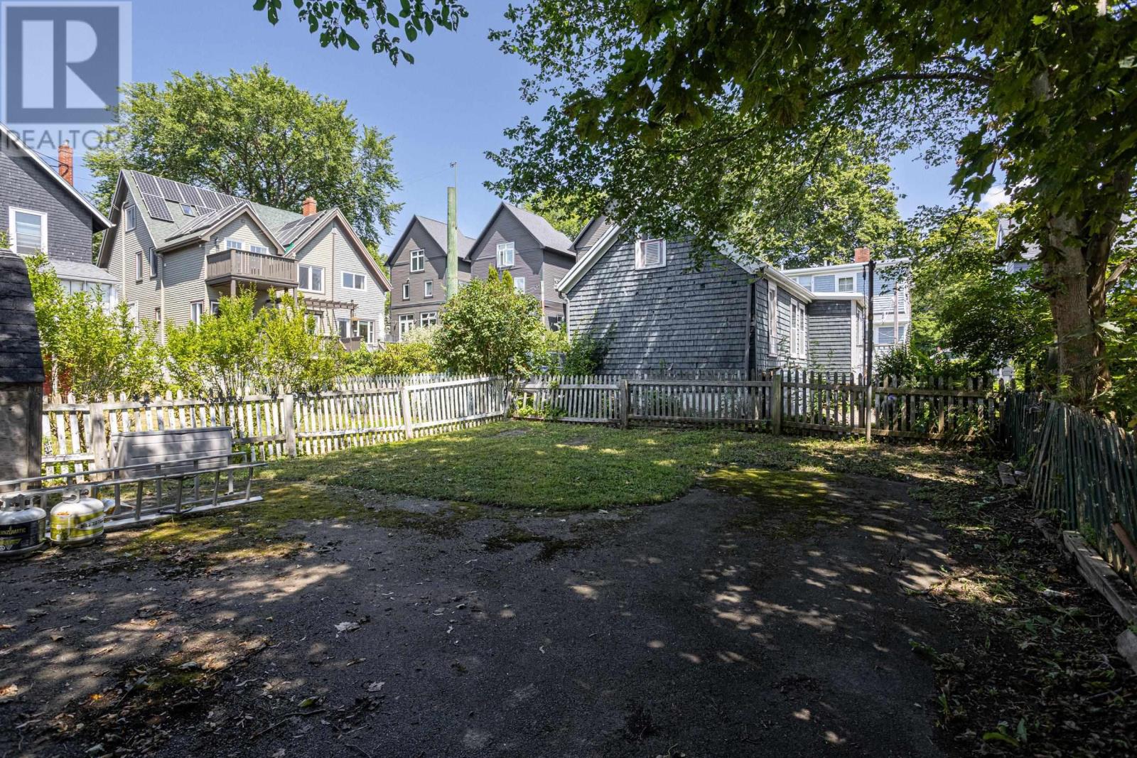 1741 Chestnut Street, Halifax, Nova Scotia  B3H 3T5 - Photo 46 - 202620841