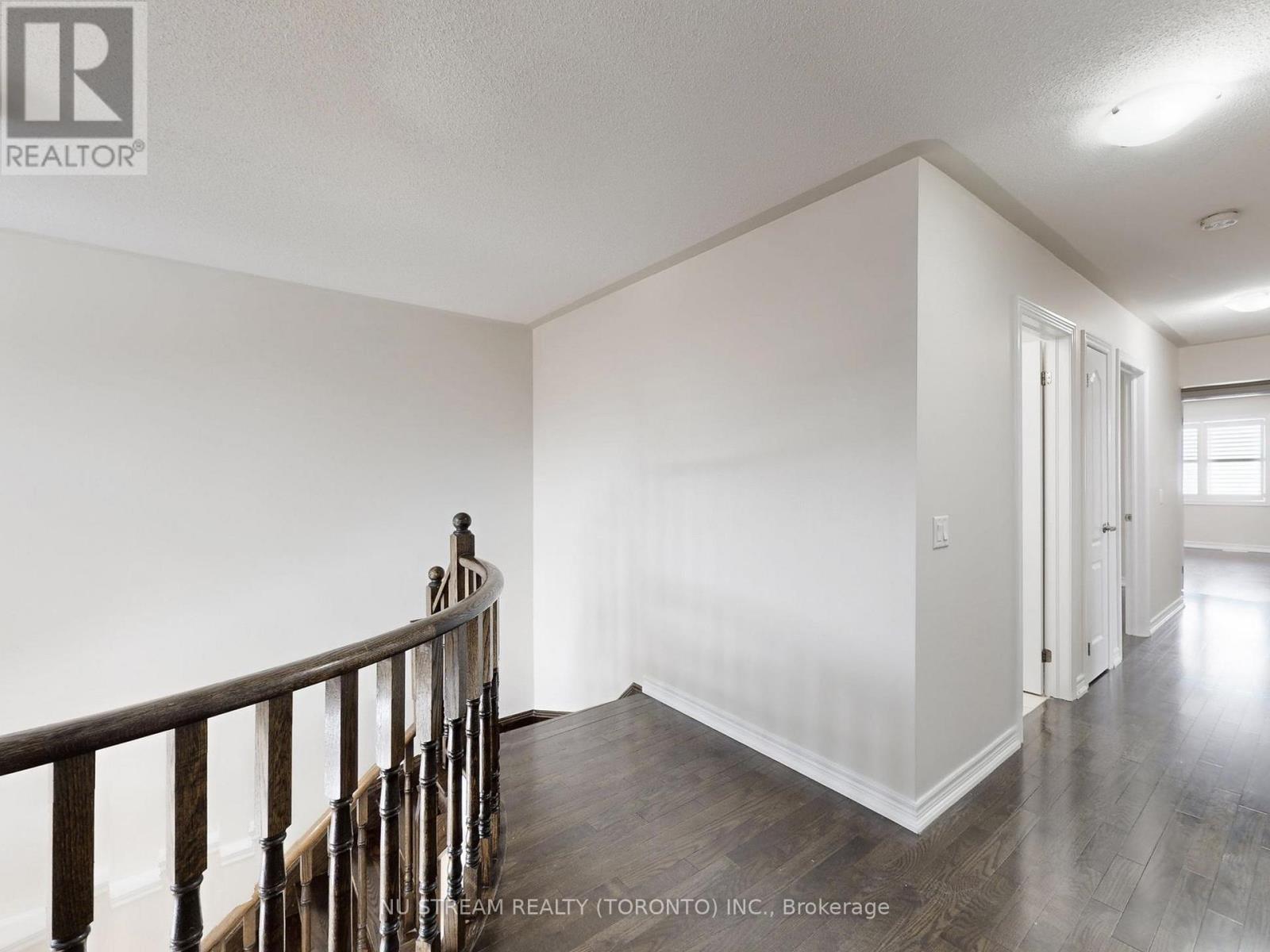 224 Aspenwood Drive, Newmarket, Ontario  L3X 3L1 - Photo 21 - N13686274