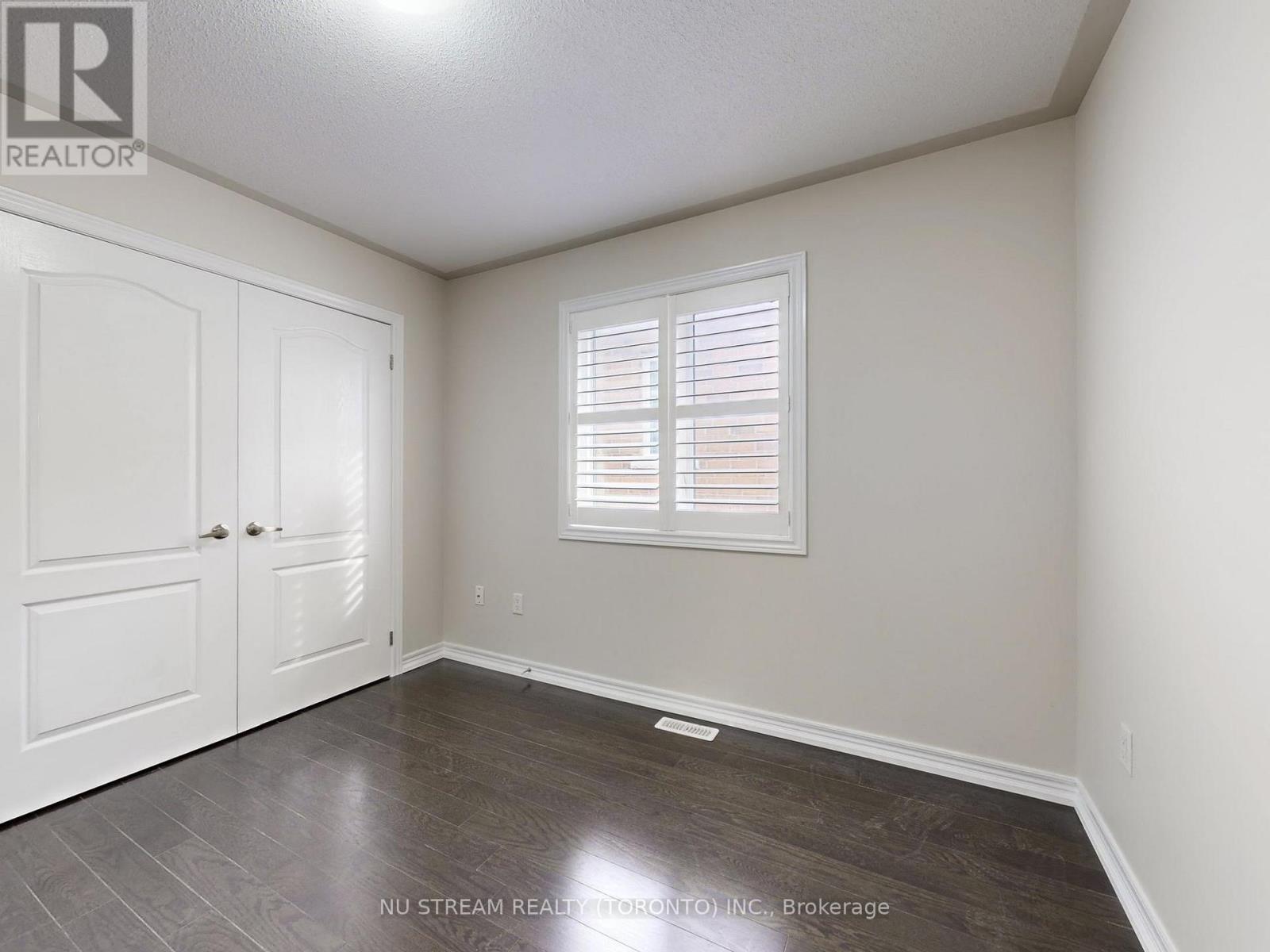 224 Aspenwood Drive, Newmarket, Ontario  L3X 3L1 - Photo 37 - N13686274