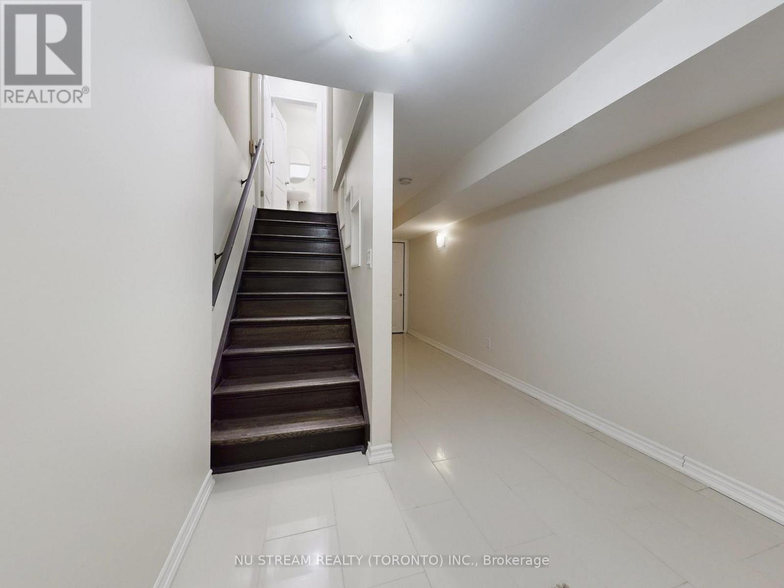 224 Aspenwood Drive, Newmarket, Ontario  L3X 3L1 - Photo 41 - N13686274