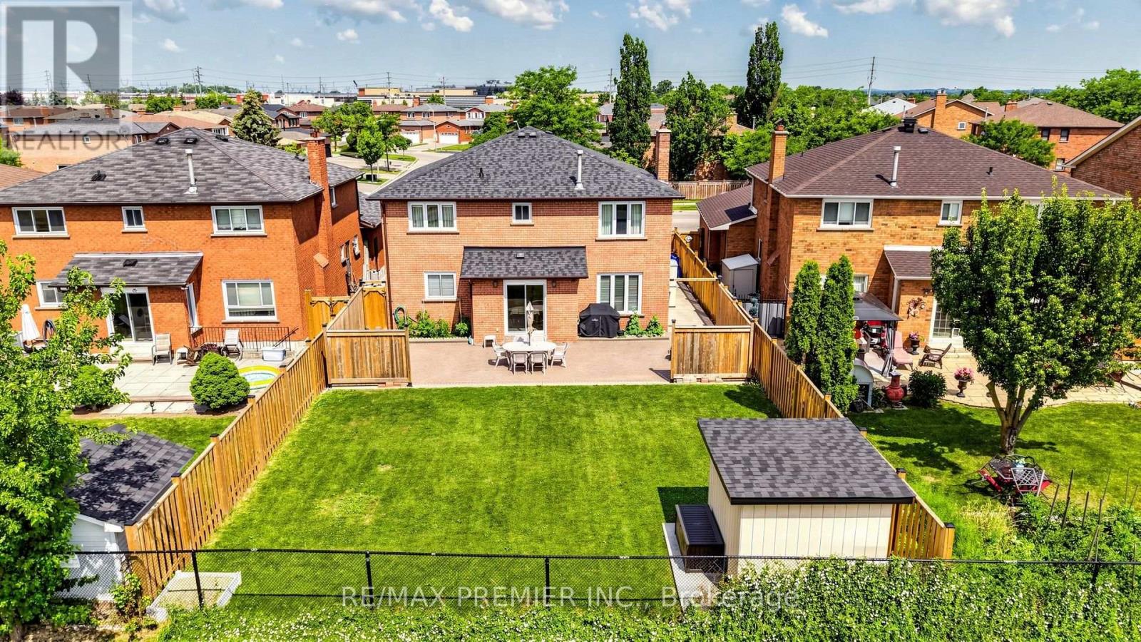 261 Morning Star Drive, Vaughan, Ontario  L4L 6H4 - Photo 3 - N13686284