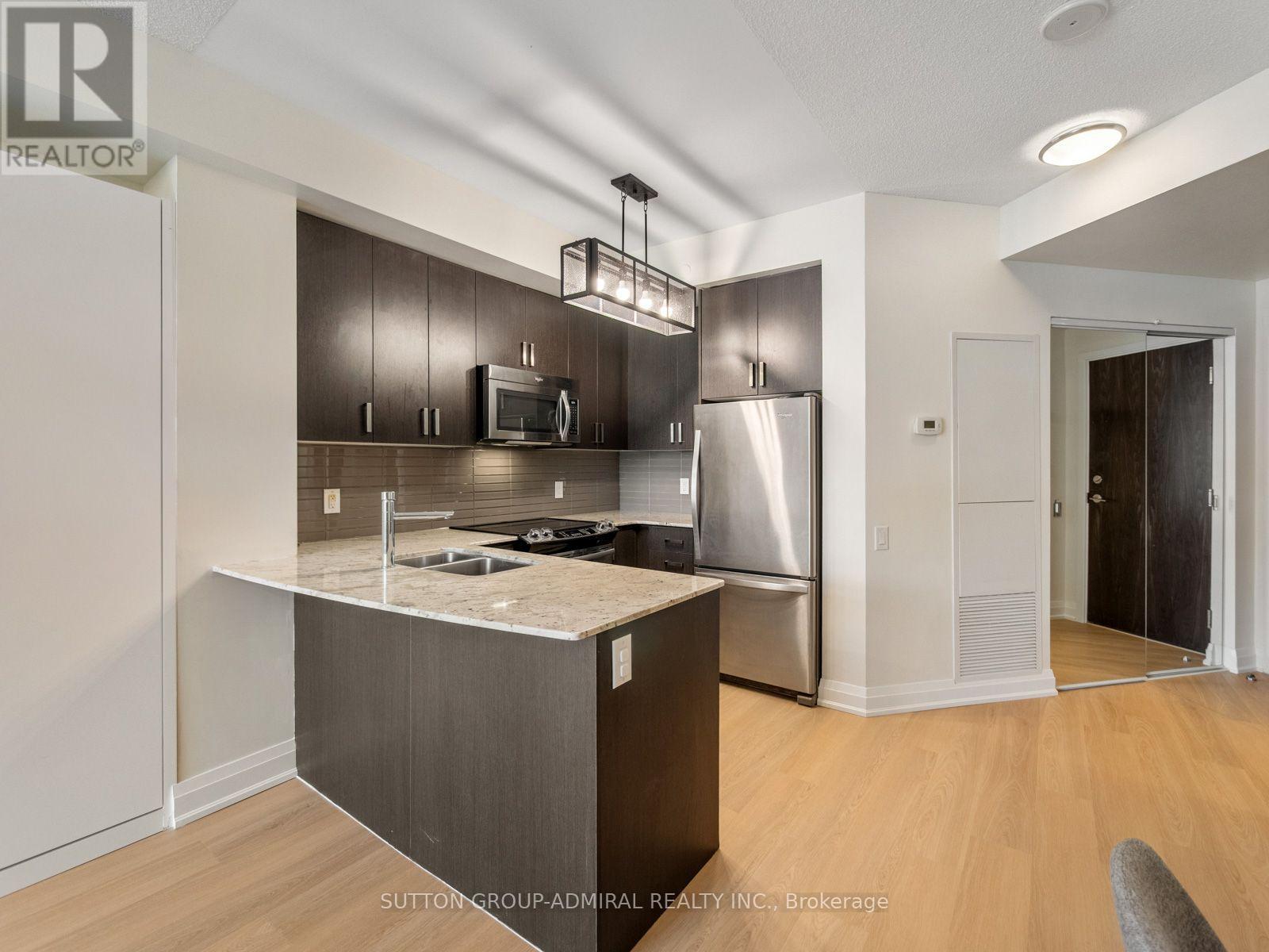 405 - 7608 Yonge Street, Vaughan (Crestwood-Springfarm-Yorkhill), Ontario  L4J 0J5 - Photo 5 - N13686320