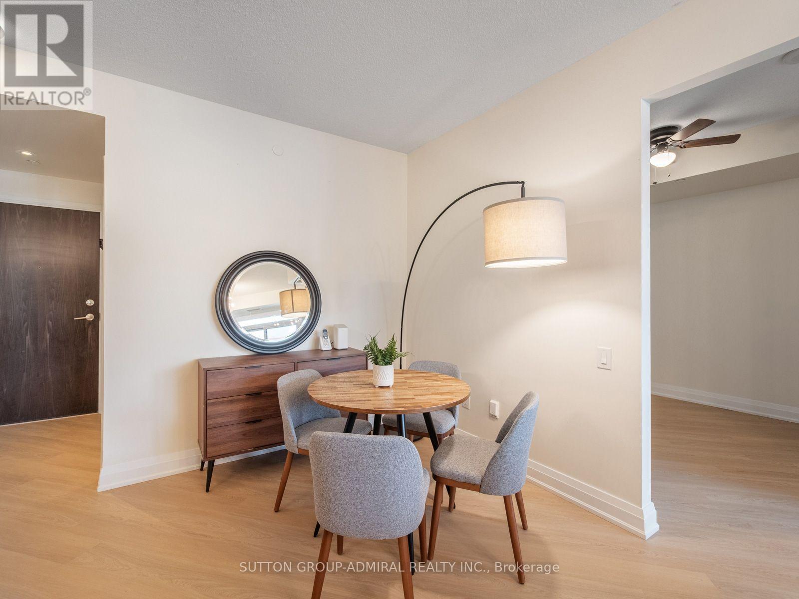 405 - 7608 Yonge Street, Vaughan (Crestwood-Springfarm-Yorkhill), Ontario  L4J 0J5 - Photo 6 - N13686320