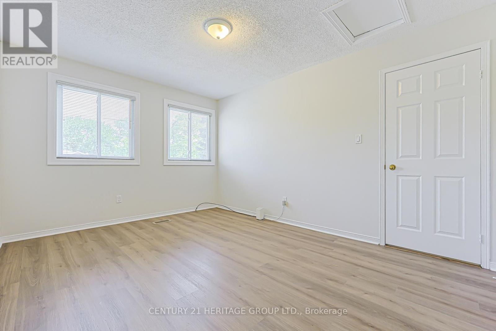 222 Forsyth Road, Newmarket, Ontario  L3Y 7Y9 - Photo 22 - N13686354
