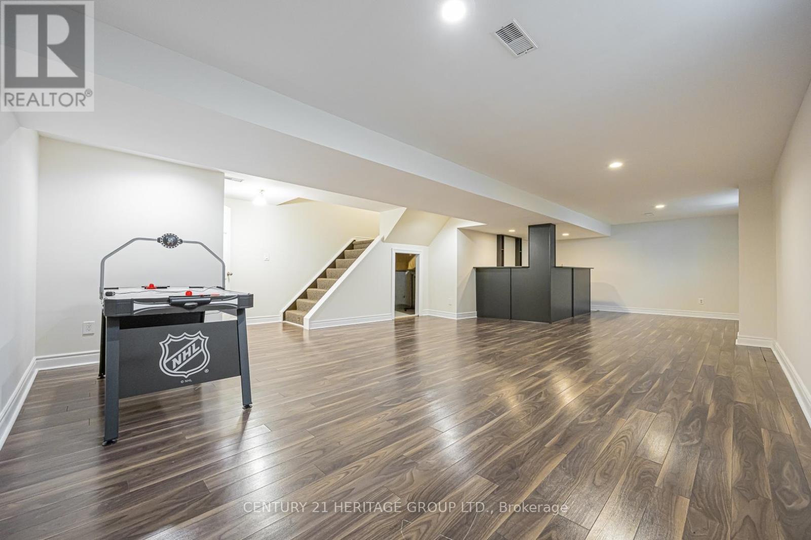 222 Forsyth Road, Newmarket, Ontario  L3Y 7Y9 - Photo 28 - N13686354
