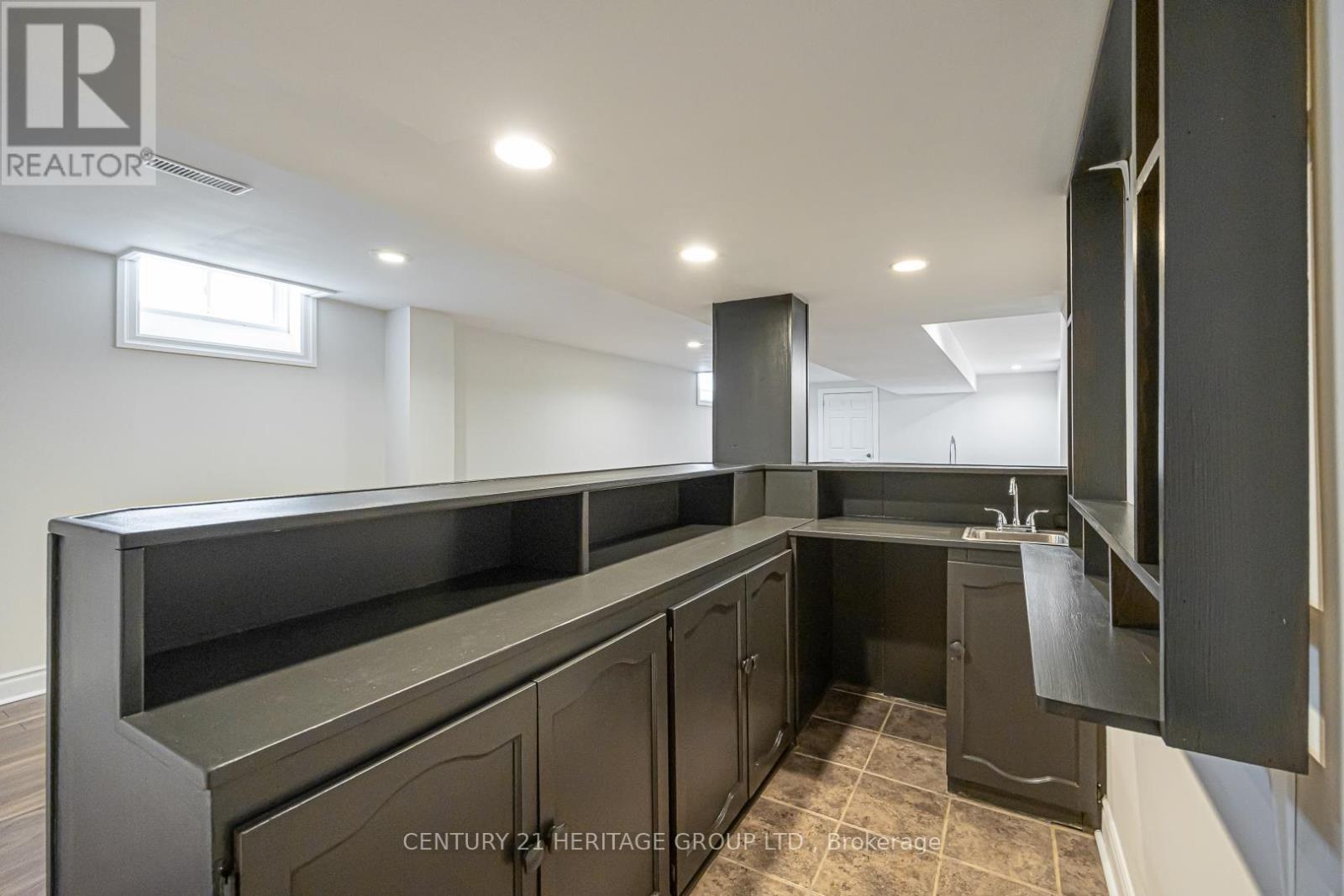 222 Forsyth Road, Newmarket, Ontario  L3Y 7Y9 - Photo 30 - N13686354