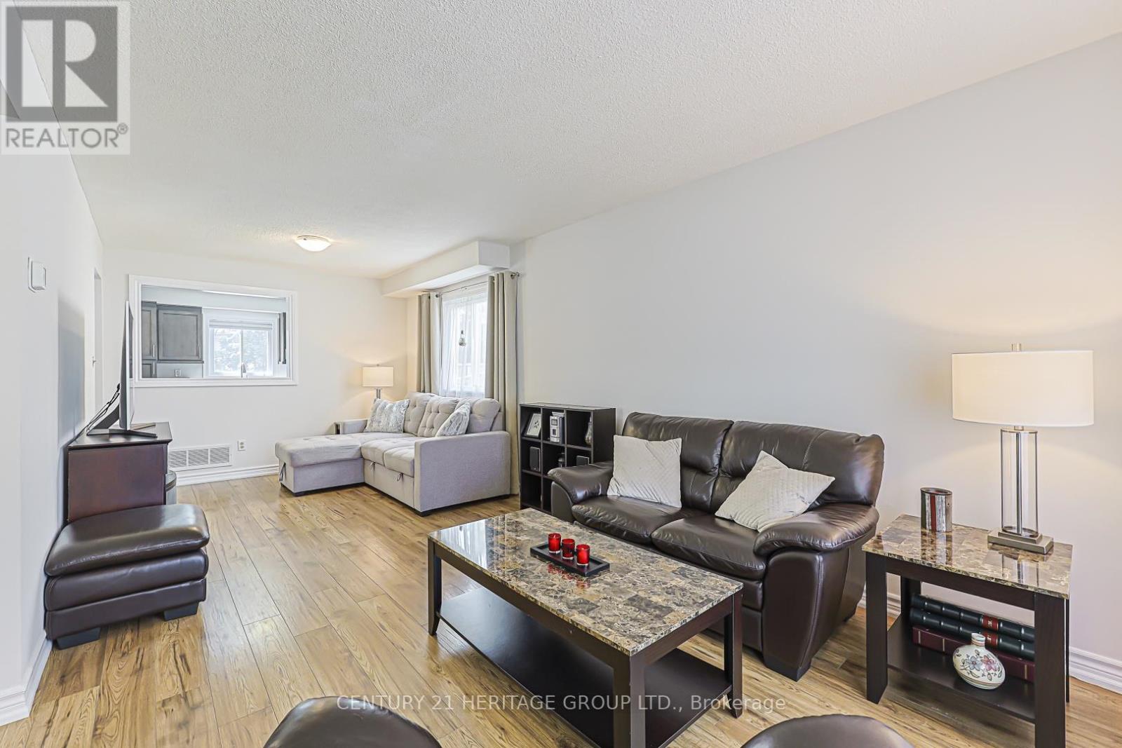 222 Forsyth Road, Newmarket, Ontario  L3Y 7Y9 - Photo 8 - N13686354