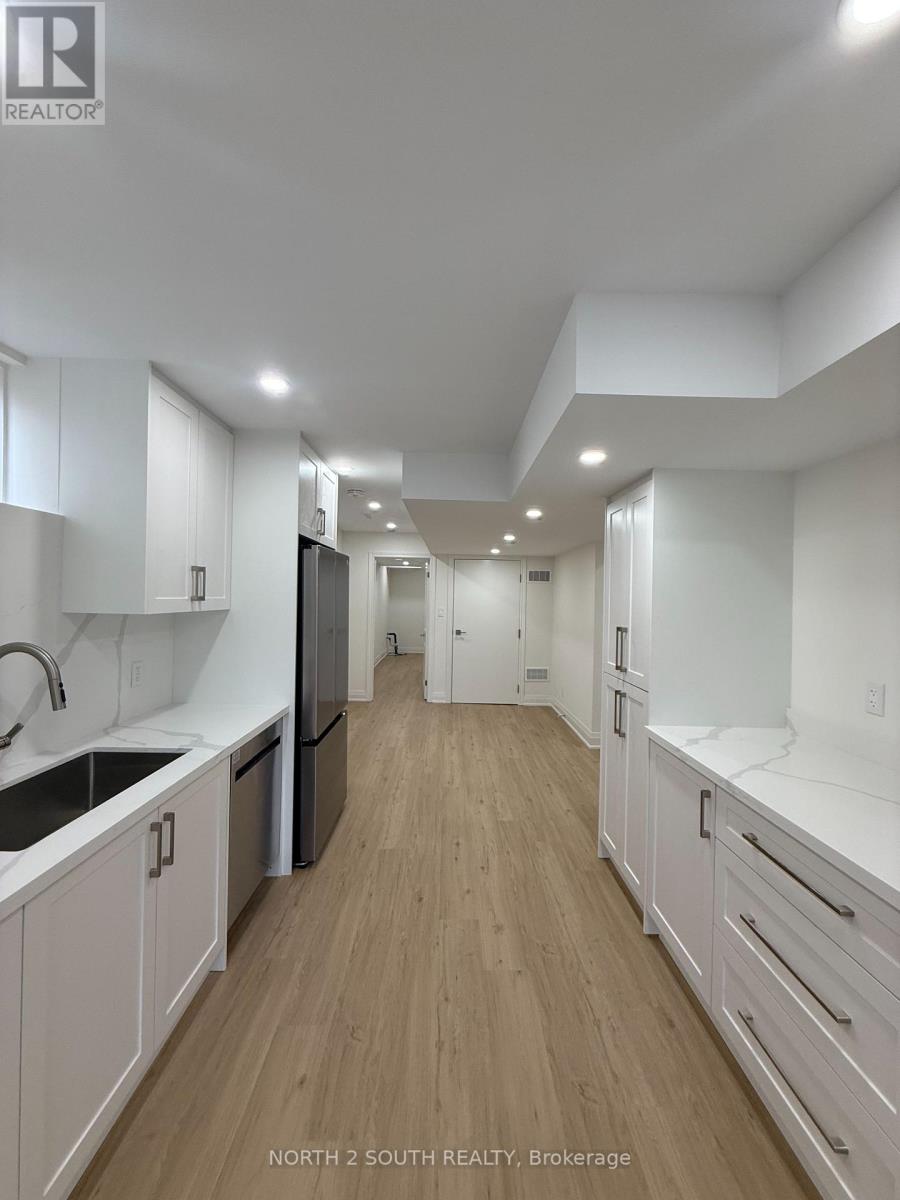 Lower - 2271 Whitewood Crescent, Innisfil, Ontario  L9S 2B1 - Photo 4 - N13686382