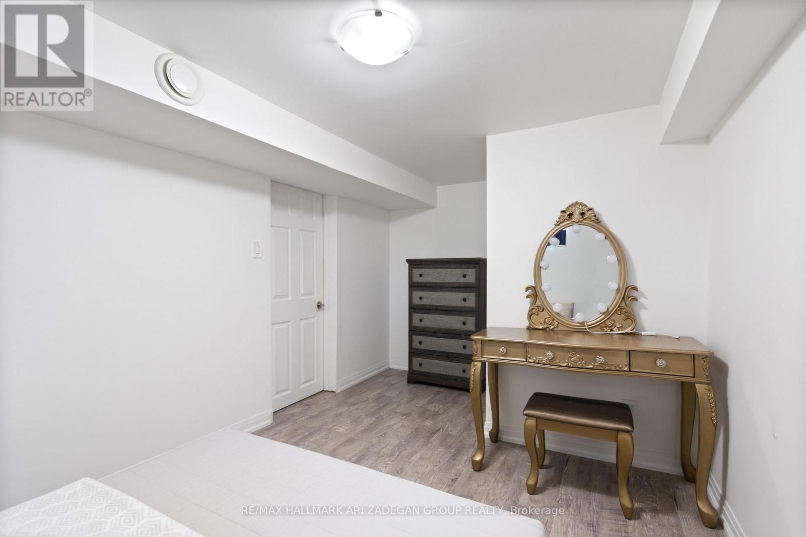 Lf - 149 Septonne Avenue, Newmarket, Ontario  L3Y 2W4 - Photo 8 - N13686518