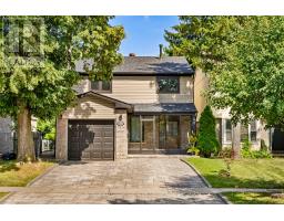184 CASTLE ROCK DRIVE, Richmond Hill, Ontario