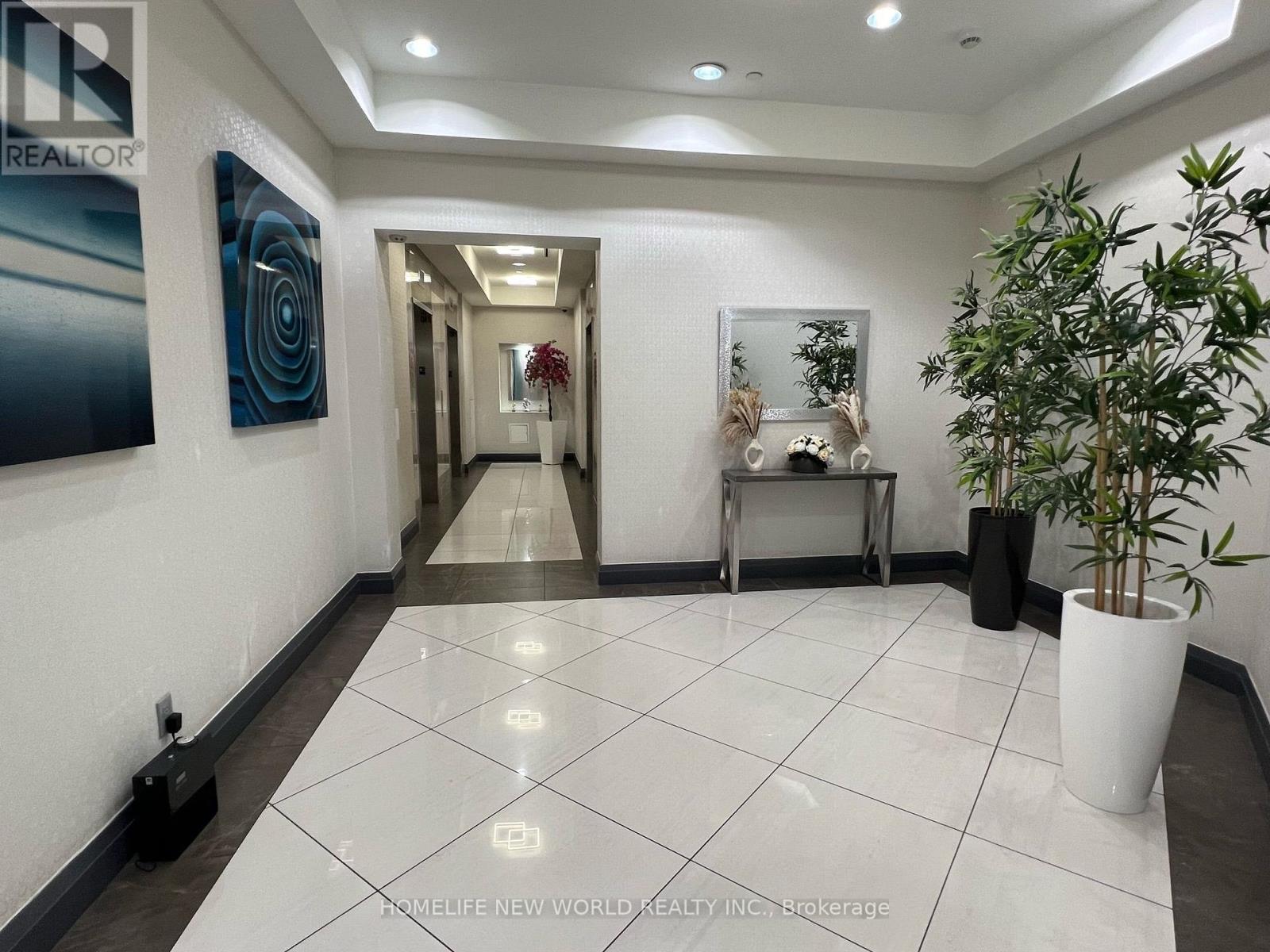 2335 - 7161 Yonge Street, Markham, Ontario  L3T 0C8 - Photo 5 - N13686562