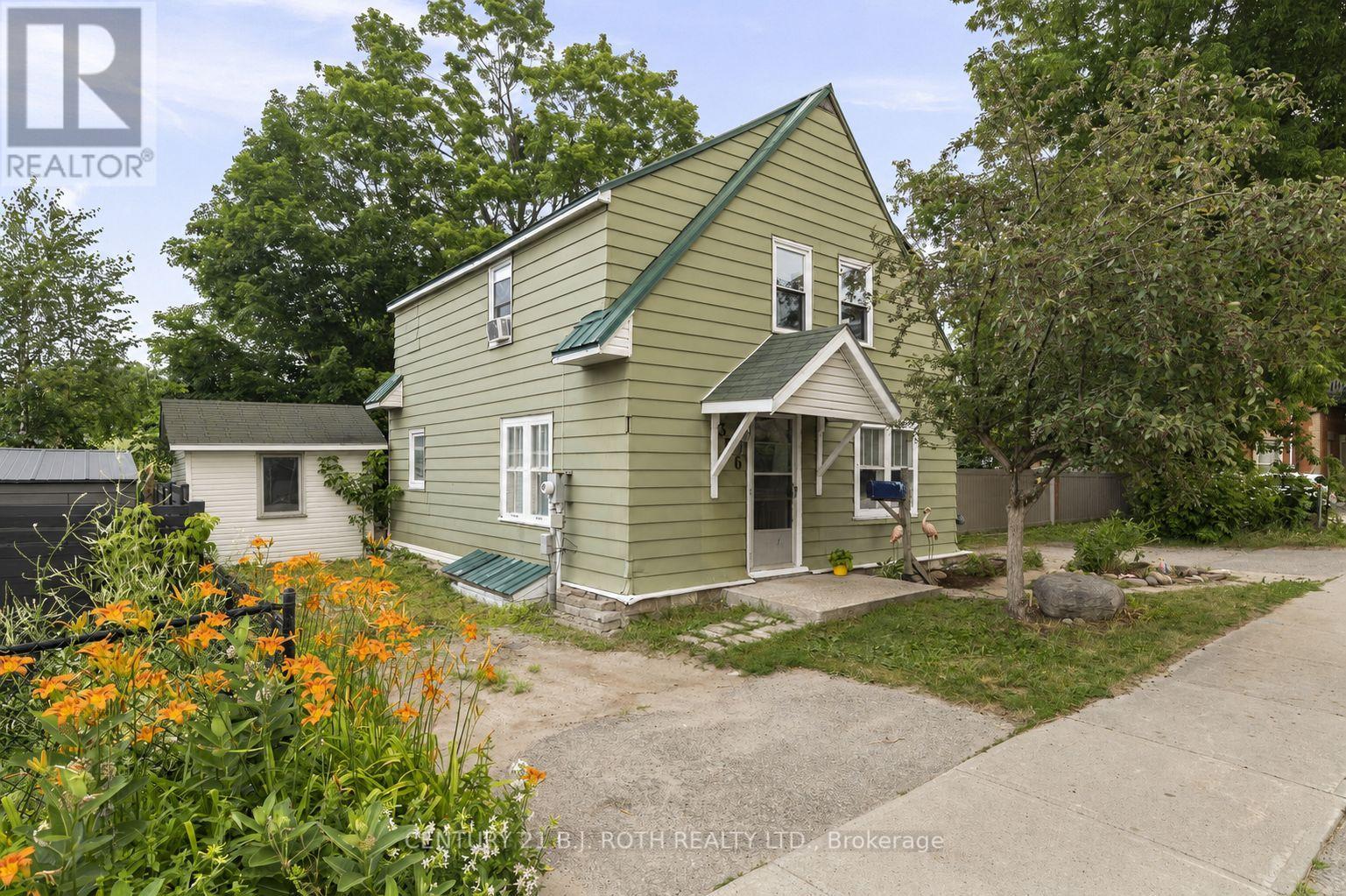 356 West Street N, Orillia, Ontario  L3V 5E4 - Photo 2 - S13686360