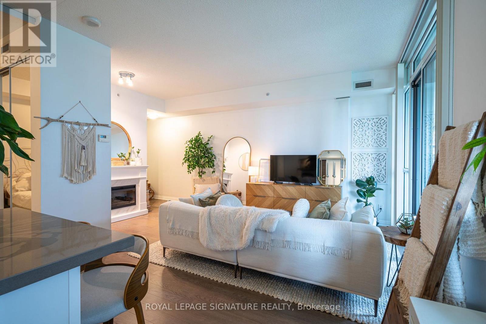 311 - 59 Annie Craig Drive, Toronto, Ontario  M8V 1A1 - Photo 4 - W13686228