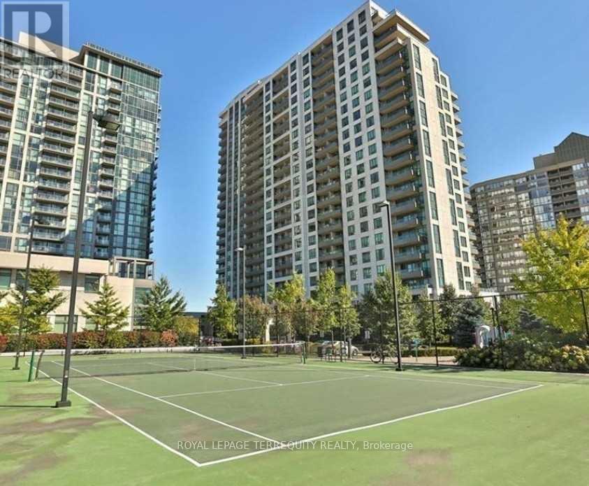 1819 - 349 Rathburn Road W, Mississauga, Ontario  L5B 0G9 - Photo 2 - W13686258