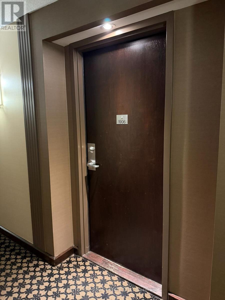 1906 - 101 Subway Crescent, Toronto, Ontario  M9B 6K4 - Photo 26 - W13686262