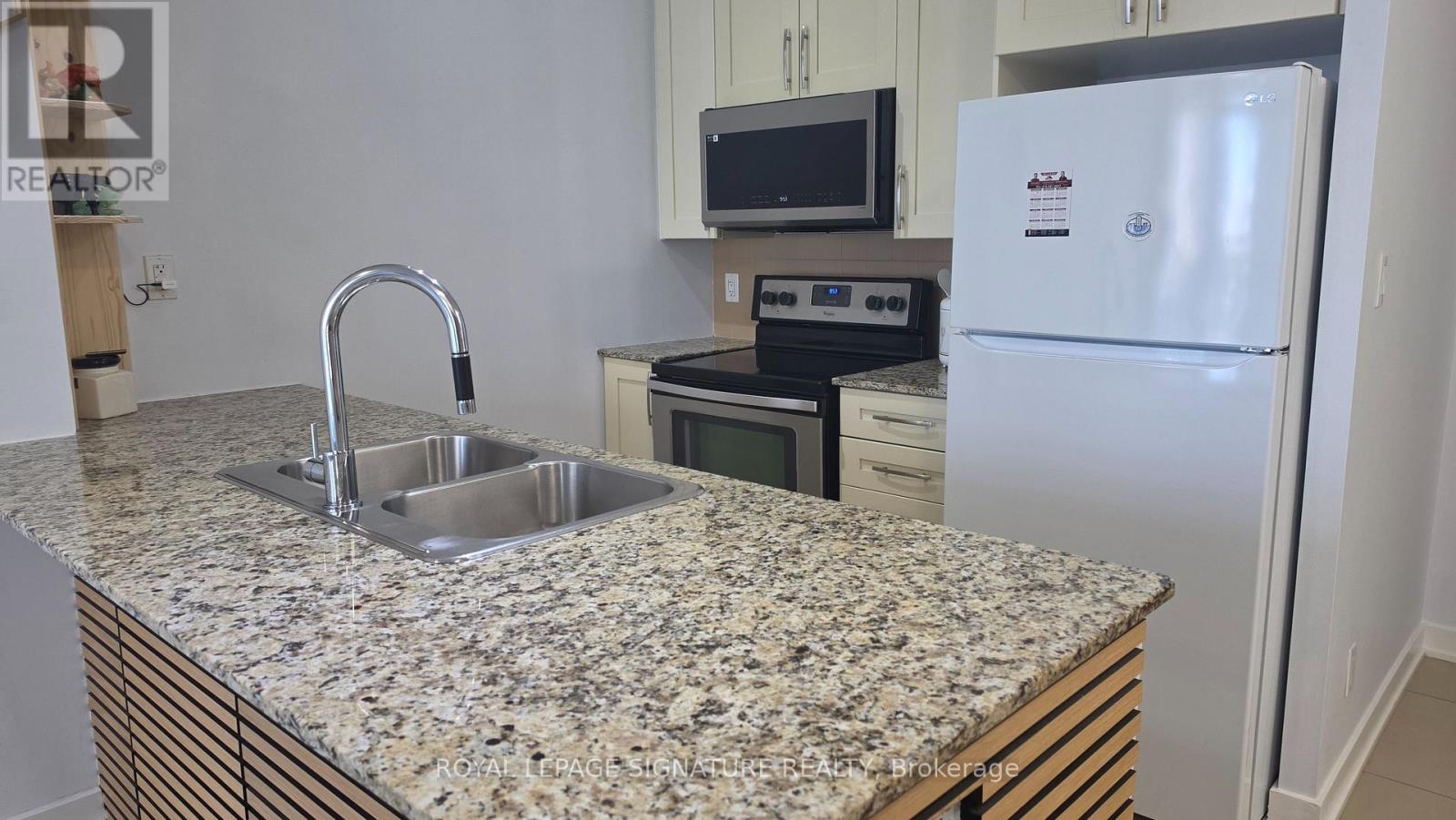 1107 - 4065 Brickstone Mews, Mississauga, Ontario  L5B 0G3 - Photo 5 - W13686294