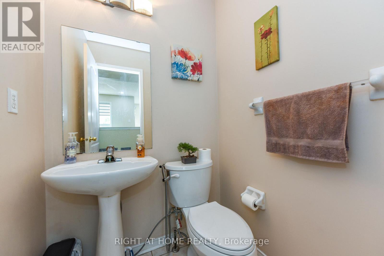 5986 Long Valley Road, Mississauga, Ontario  L5M 6K4 - Photo 14 - W13686310