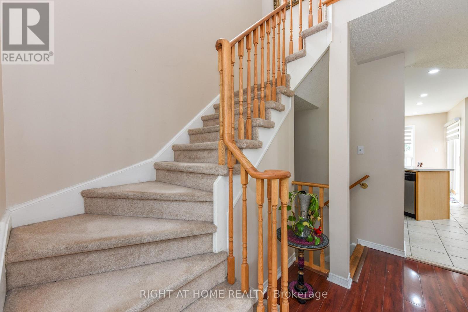 5986 Long Valley Road, Mississauga, Ontario  L5M 6K4 - Photo 16 - W13686310
