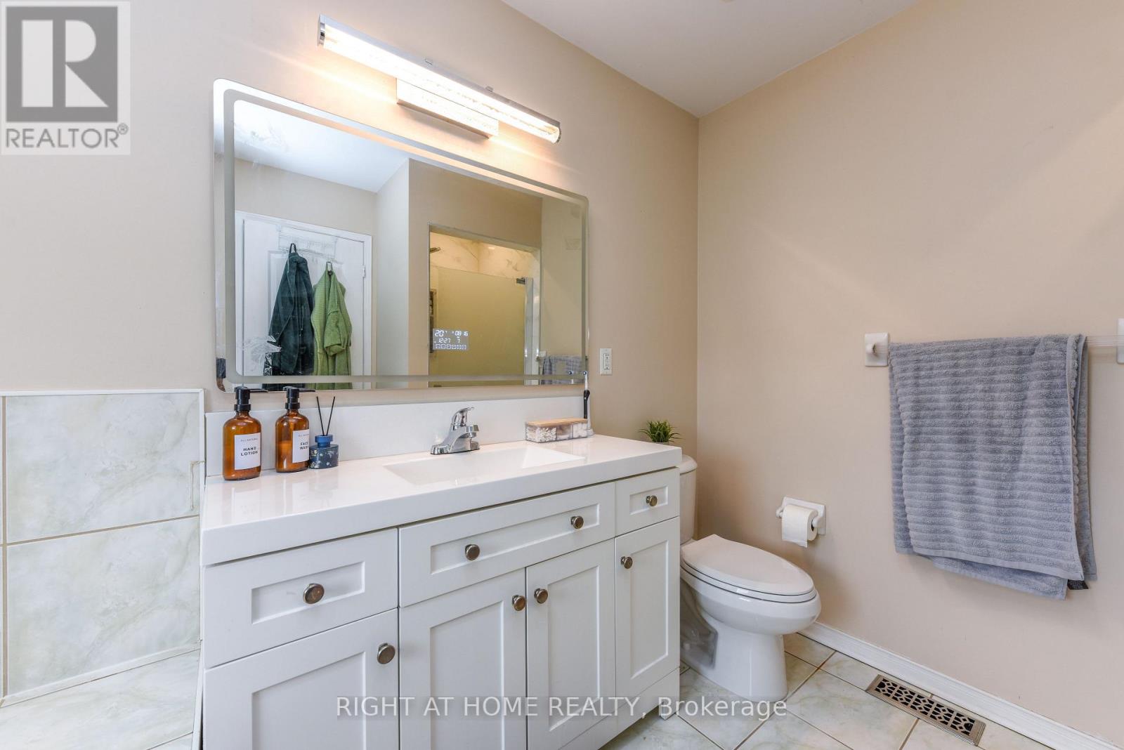 5986 Long Valley Road, Mississauga, Ontario  L5M 6K4 - Photo 22 - W13686310