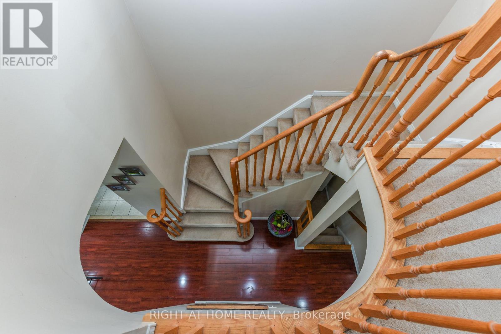 5986 Long Valley Road, Mississauga, Ontario  L5M 6K4 - Photo 30 - W13686310