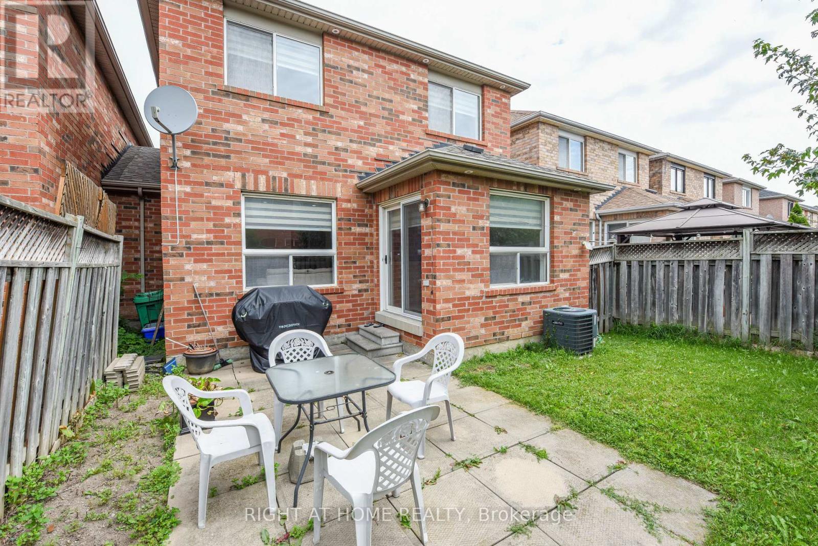 5986 Long Valley Road, Mississauga, Ontario  L5M 6K4 - Photo 38 - W13686310