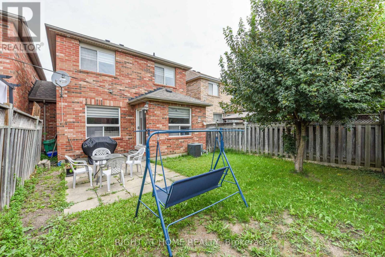 5986 Long Valley Road, Mississauga, Ontario  L5M 6K4 - Photo 39 - W13686310