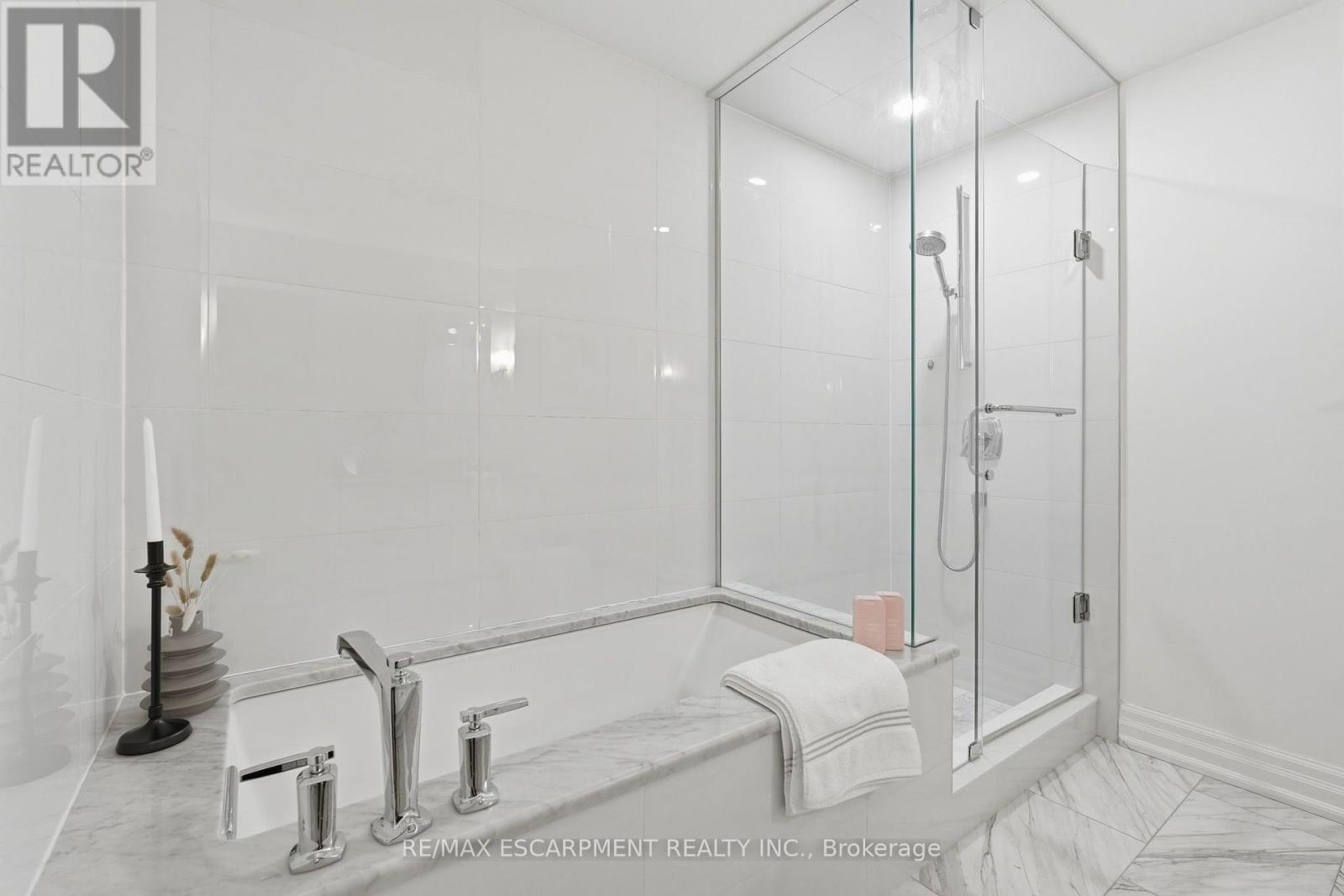 310 - 2060 Lakeshore Road, Burlington, Ontario L7R 0G2 - Photo 27 - W13686330