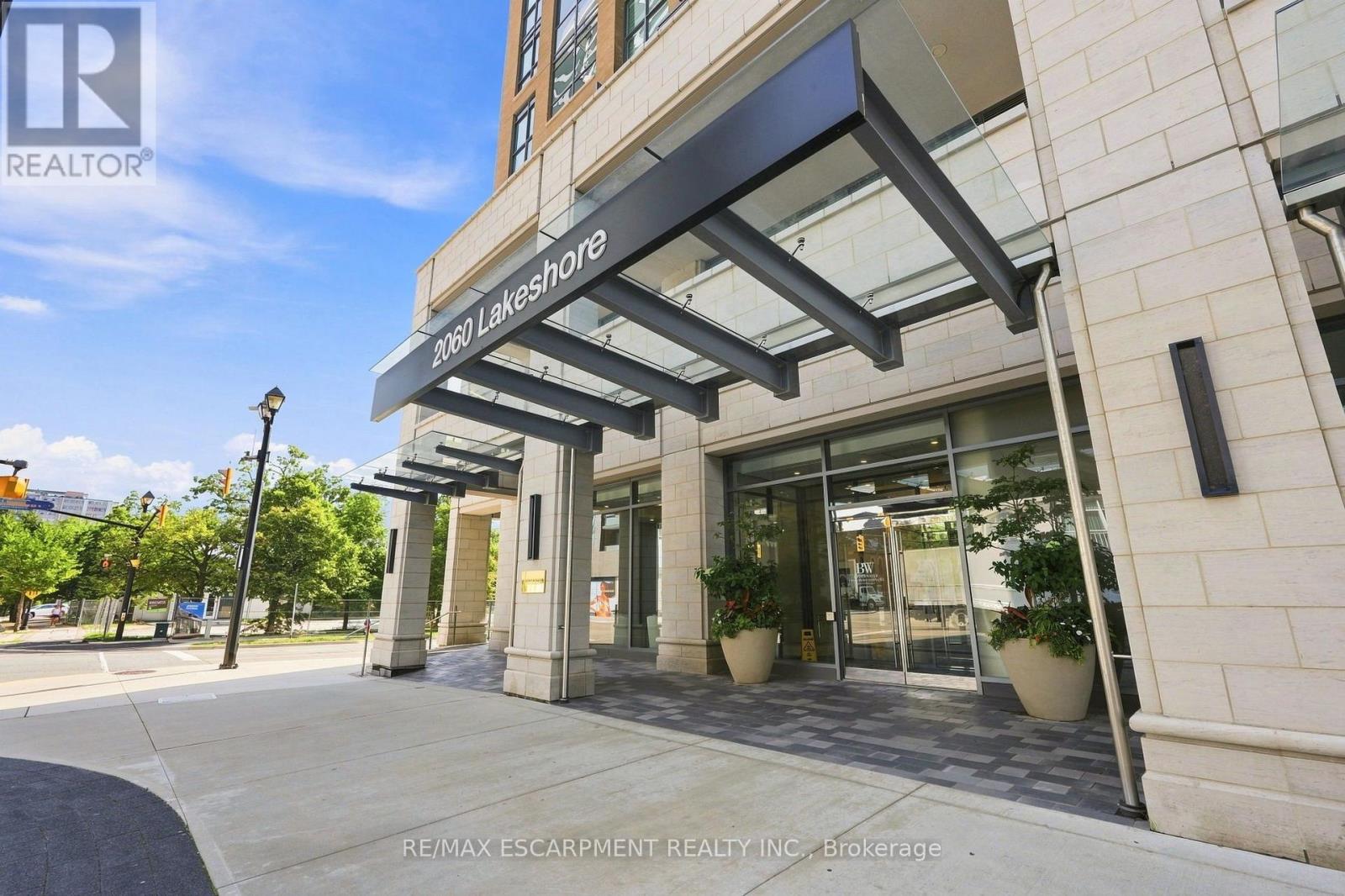 310 - 2060 Lakeshore Road, Burlington, Ontario L7R 0G2 - Photo 3 - W13686330
