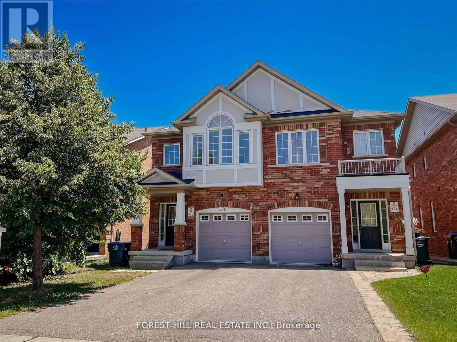 576 Courtney Valley Road, Mississauga, Ontario  L5V 0C2 - Photo 1 - W13686358