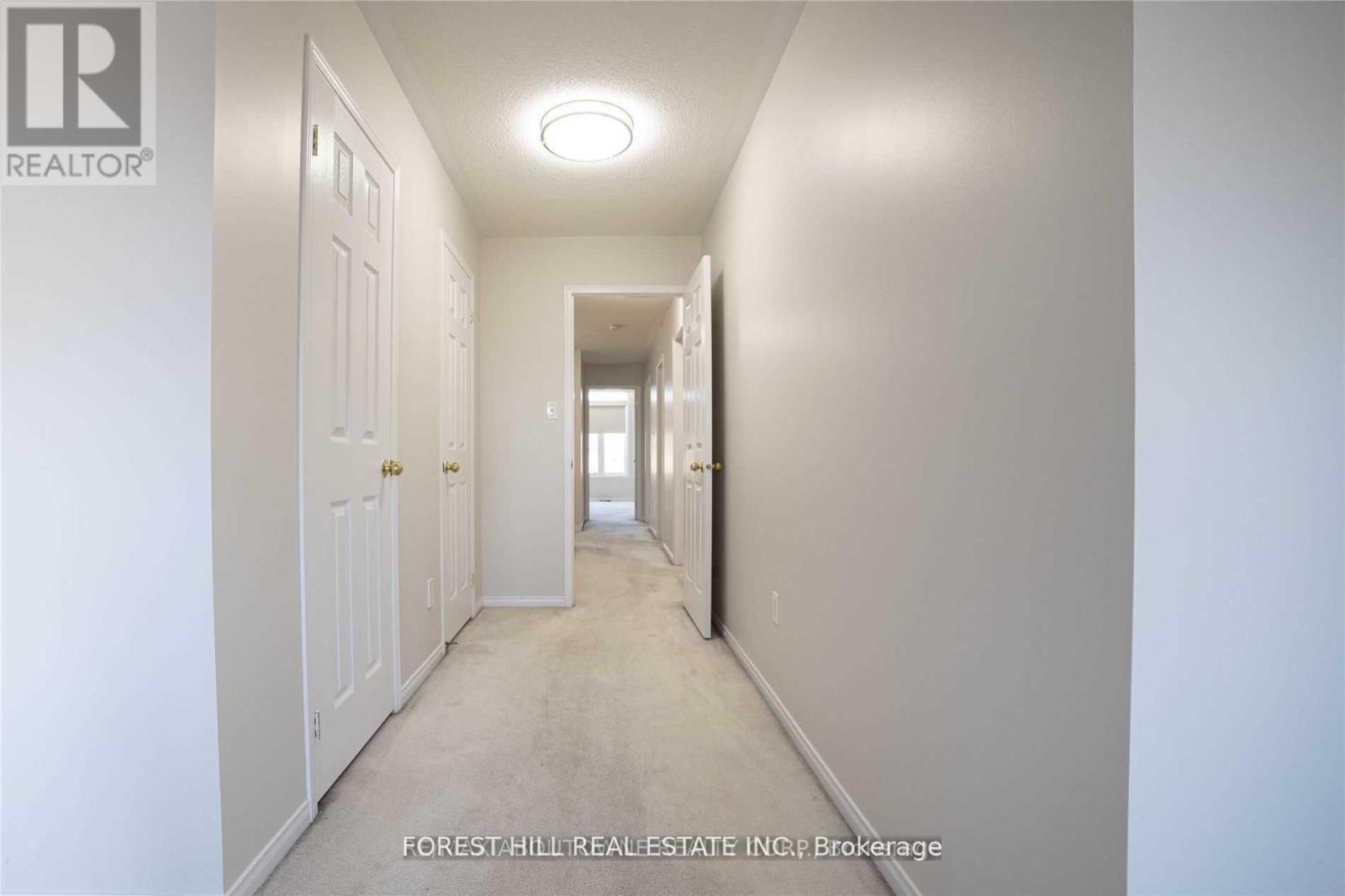 576 Courtney Valley Road, Mississauga, Ontario  L5V 0C2 - Photo 27 - W13686358