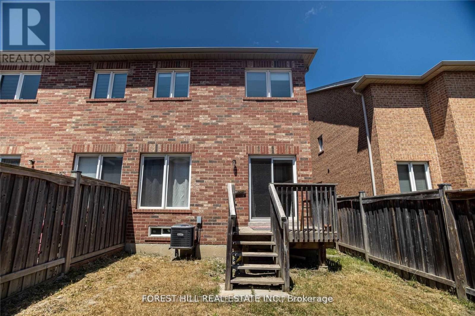 576 Courtney Valley Road, Mississauga, Ontario  L5V 0C2 - Photo 38 - W13686358
